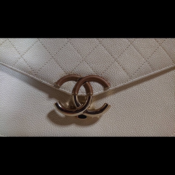 Chanel flap bag white - Picture 5 of 15